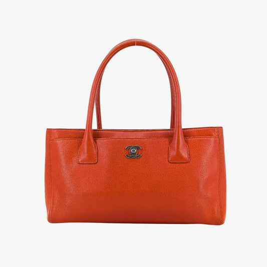 ju987-chanel-vintage-coral-caviar-leather-handbag