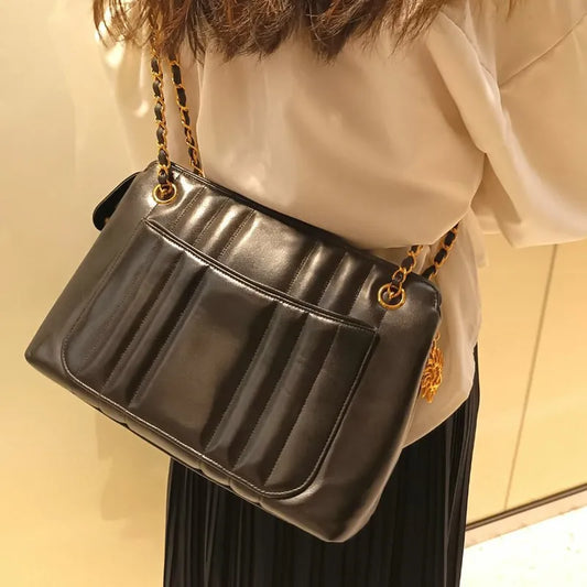 jt106-chanel-vintage-black-lambskin-sun-flower-charm-tote-bag