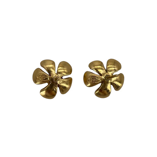re226-chanel-vintage-2003-gold-plated-flower-logo-earrings