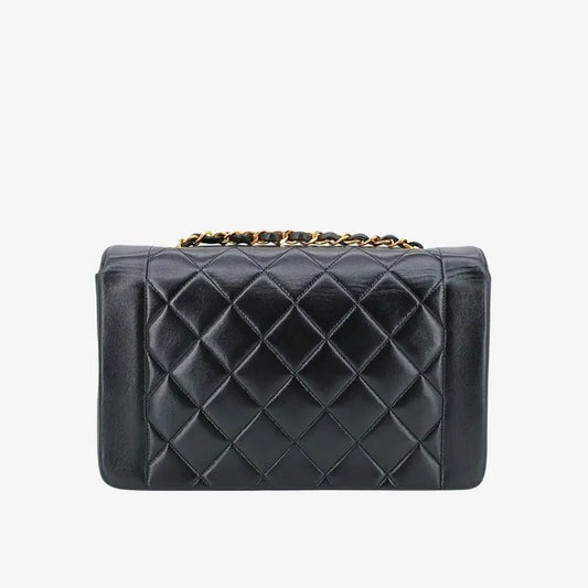 jt637-chanel-vintage-black-lambskin-25cm-diana-flap-bag