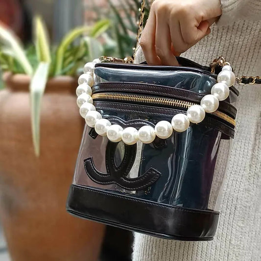 jr731-chanel-vintage-black-lambskin-pvc-cosmetic-bag