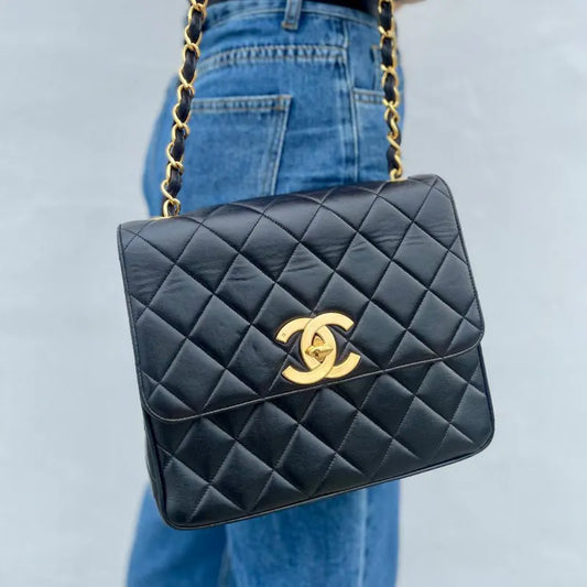 rb818-chanel-vintage-black-lambskin-big-cc-flap-bag