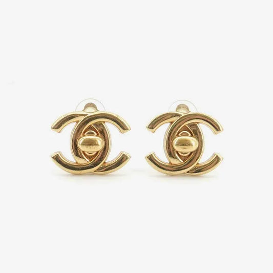 js599-chanel-vintage-cc-turnlock-gold-plated-clip-on-earrings