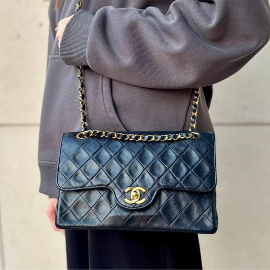 c563-chanel-vintage-navy-lambskin-quilted-flap-bag