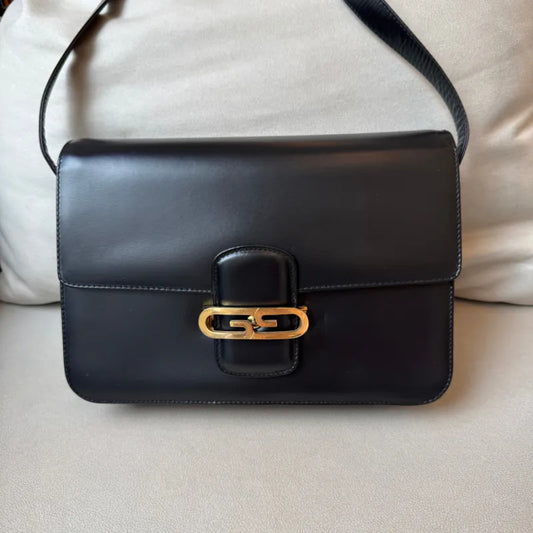 jw375-gucci-vintage-black-box-leather-shoulder-bag