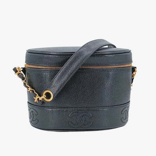 ra044-chanel-vintage-black-caviar-leather-embossed-logo-camera-bag