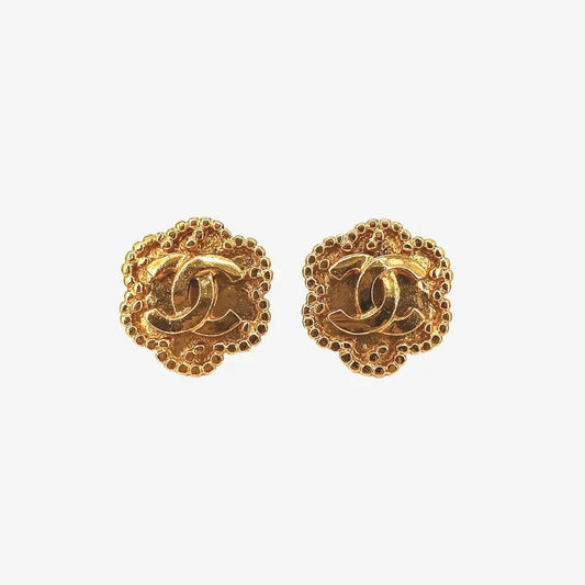 jt209-chanel-vintage-cc-logo-gold-plated-clip-on-earrings