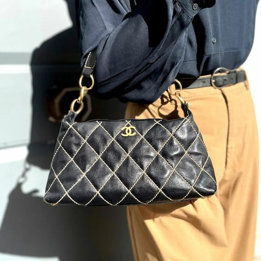 ra314-chanel-vintage-black-calfskin-wild-stitch-handbag