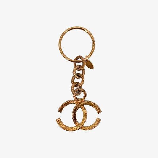 jt502-chanel-gold-key-ring
