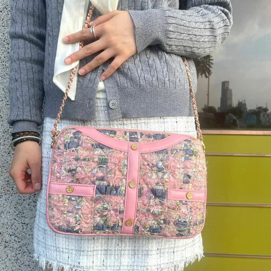 90206383-chanel-vintage-pink-tweed-jacket-motif-chain-shoulder-bag