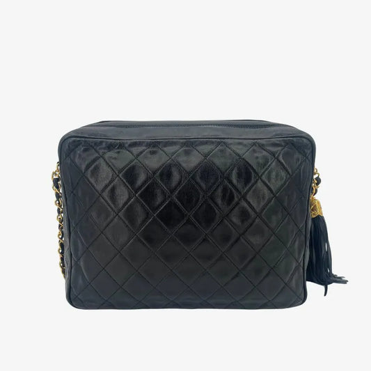 rc244-chanel-vintage-black-lambskin-tassel-camera-bag