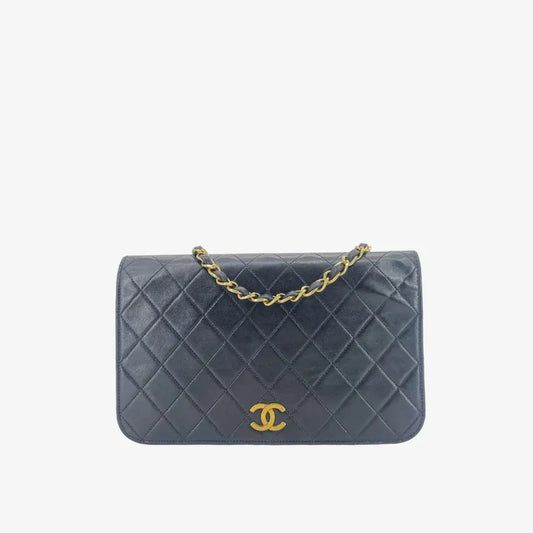 c519-chanel-vintage-black-lambskin-full-flap-bag