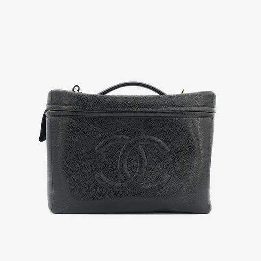 jq582-chanel-vintage-black-caviar-embossed-logo-cosmetic-bag