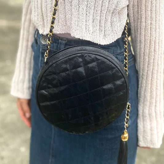 c348-chanel-vintage-black-lizard-skin-round-camera-bag