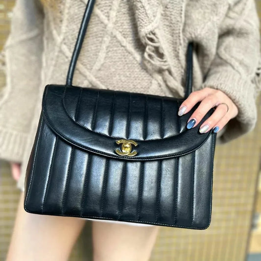 jt659-chanel-vintage-black-lambskin-vertical-flap-bag