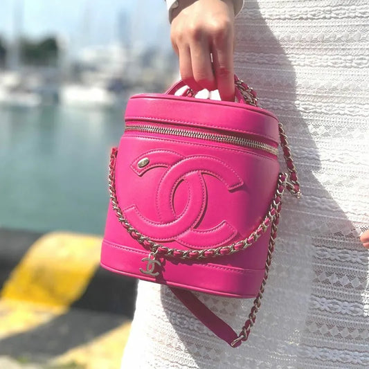 ra385-chanel-pink-lambskin-vanity-case-bag