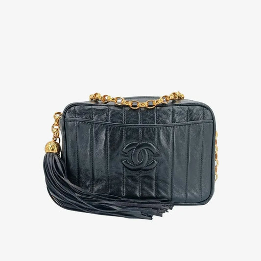 js390-chanel-vintage-black-lambskin-tassels-gold-chain-camera-bag
