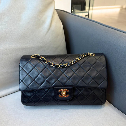 rc539-chanel-vintage-black-lambskin-25cm-classic-flap-bag