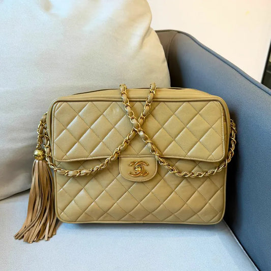 rc420-chanel-vintage-beige-lambskin-quilted-camera-bag