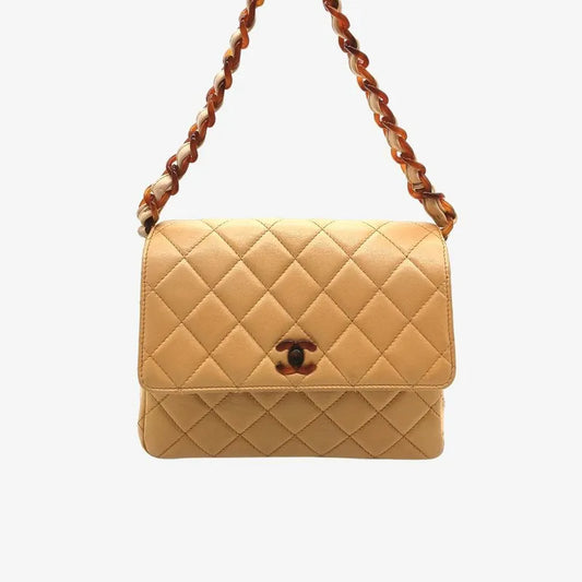 ra339-chanel-vintage-beige-lambskin-tortoiseshell-quilted-flap-handbag