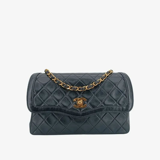 jr799-chanel-vintage-black-lambskin-quilted-flap-bag