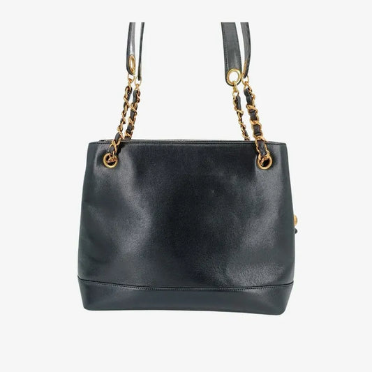 jt266-chanel-vintage-black-lambskin-embossed-logo-tote-bag