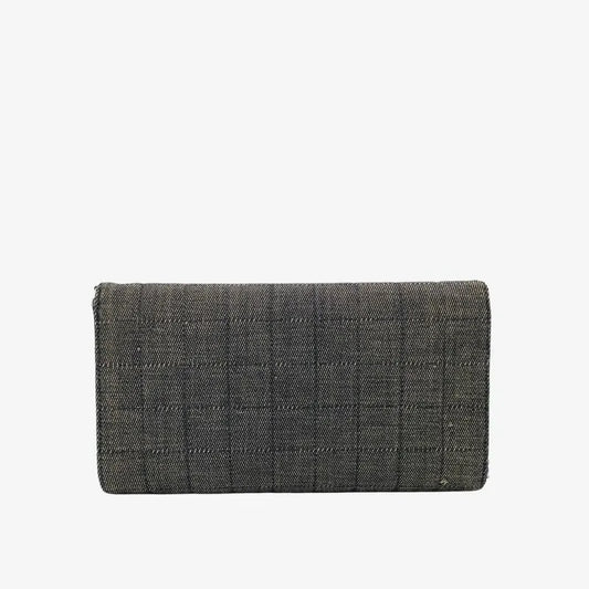 jt665-chanel-vintage-black-denim-chocolate-bar-flap-bag