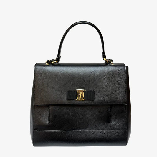 jx102-salvatore-ferragamo-vintage-black-caviar-leather-shoulder-bag