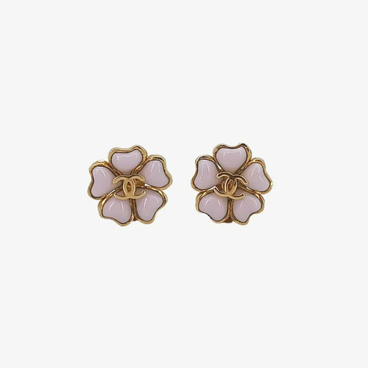 90198471-chanel-pink-cc-logo-flower-earrings