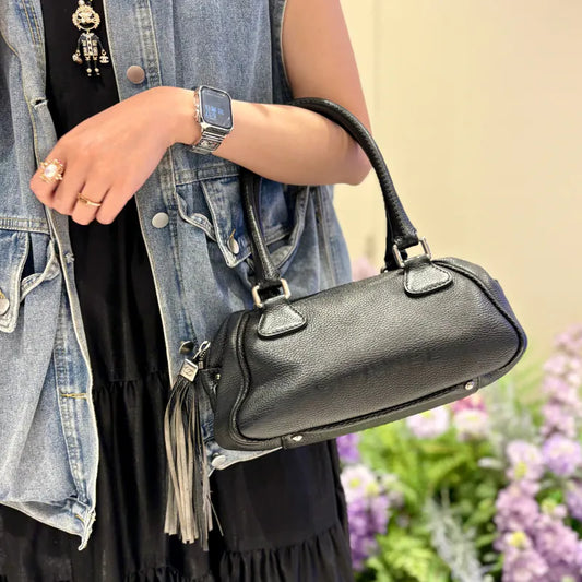 JX498 - CHANEL Vintage Black Caviar Leather Handbag