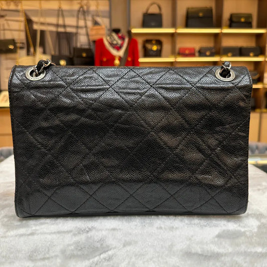 c521-chanel-black-caviar-leather-flap-bag