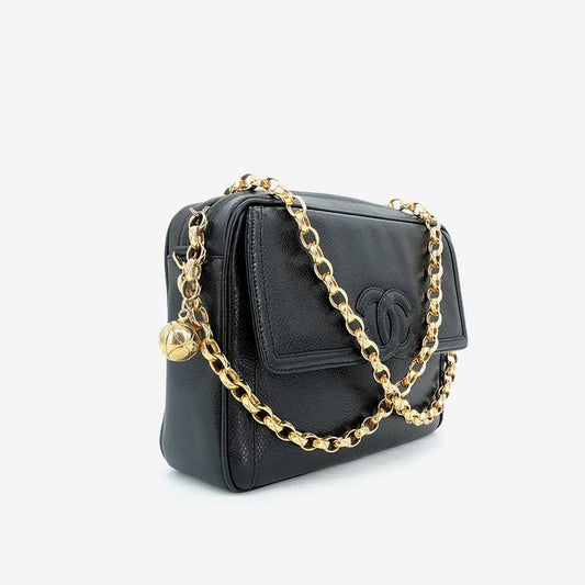 jq275-chanel-vintage-black-caviar-embossed-logo-camera-bag