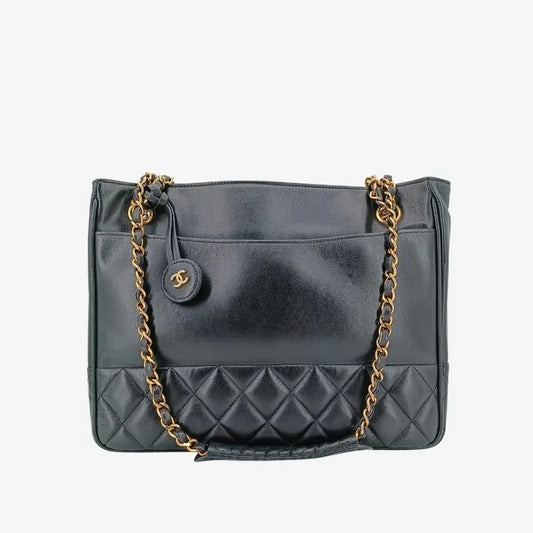 jt025-chanel-vintage-black-lambskin-quilted-tote-bag