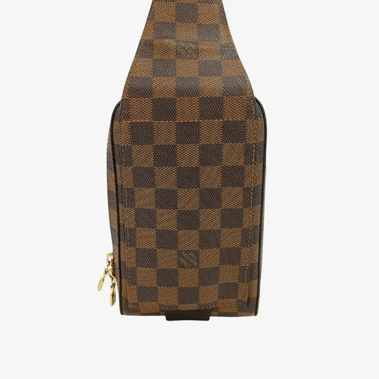 jt552-louis-vuitton-geronimos-belt-bags