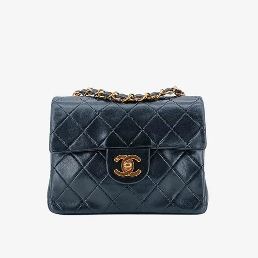 ra216-chanel-vintage-black-lambskin-17cm-mini-square-flap-bag