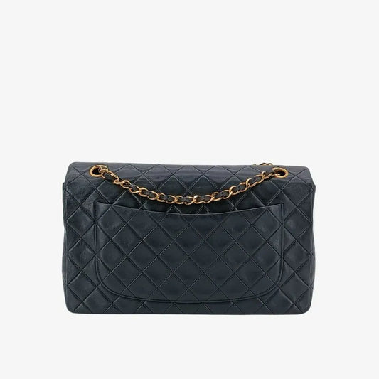 rb118-chanel-vintage-black-lambskin-27cm-classic-flap-bag