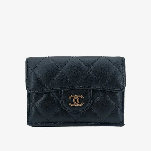 ju428-chanel-black-lambskin-classic-small-flap-wallet