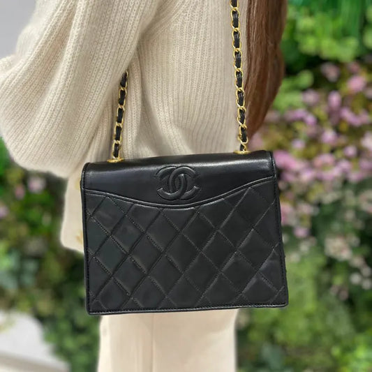 rc397-chanel-vintage-black-lambskin-quilted-flap-bag