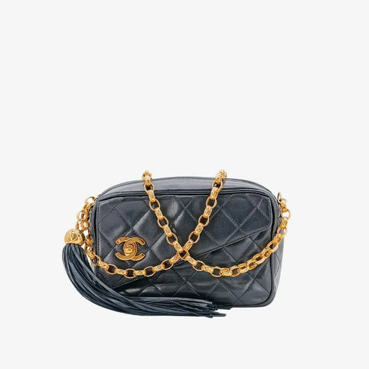 rb526-chanel-vintage-navy-lambskin-gold-chain-camera-bag