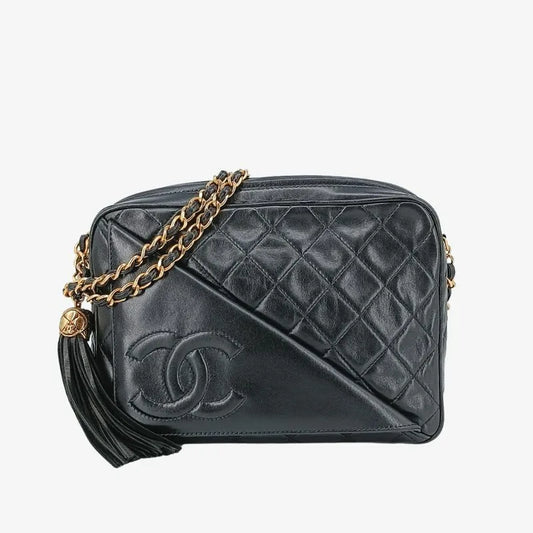 ra045-chanel-vintage-black-lambskin-quilted-camera-bag