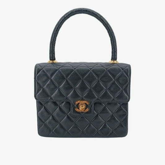 ra015-chanel-vintage-black-lambskin-quilted-handbag
