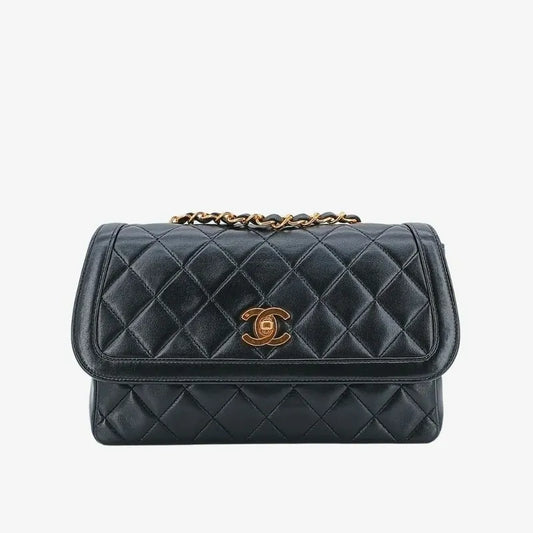 ra210-chanel-vintage-black-lambskin-quilted-flap-bag