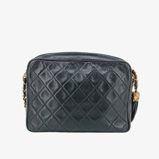 ra045-chanel-vintage-black-lambskin-quilted-camera-bag