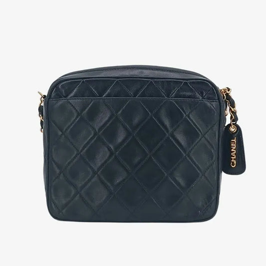jt517-chanel-vintage-black-lambskin-quilted-camera-bag
