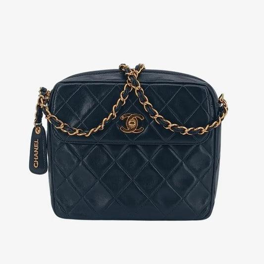 jt517-chanel-vintage-black-lambskin-quilted-camera-bag