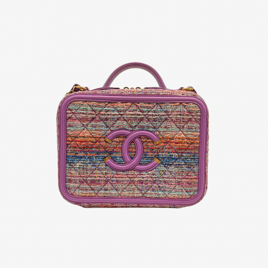 CS118 - CHANEL Burgundy Lambskin Jumbo Classic Flap Bag - Lovintage