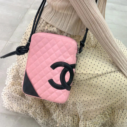 C620 - CHANEL Vintage Pink Calfskin Cambon Shoulder Bag