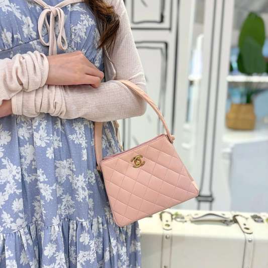 CS025 - CHANEL Vintage Pink Lambskin Mini Double Side Shoulder Bag