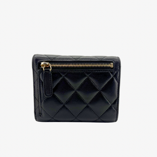 CS097 - CHANEL Vintage Black Lambskin Wallet