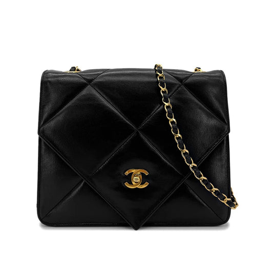 90285151 - CHANEL Vintage Black Lambskin Envelope Flap Bag